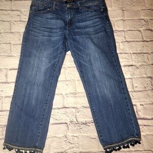 ✨Judy Blue Boho-Chic Pom-Pom Trim Cropped Jeans ✨Straight Fit 13/31 Women Denim